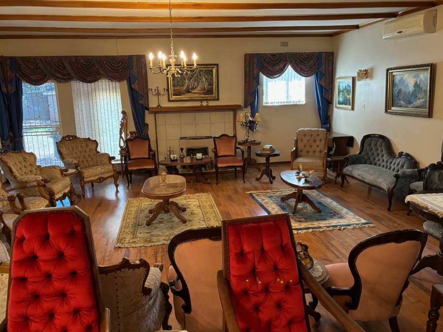 4 Bedroom Property for Sale in Wilkoppies North West